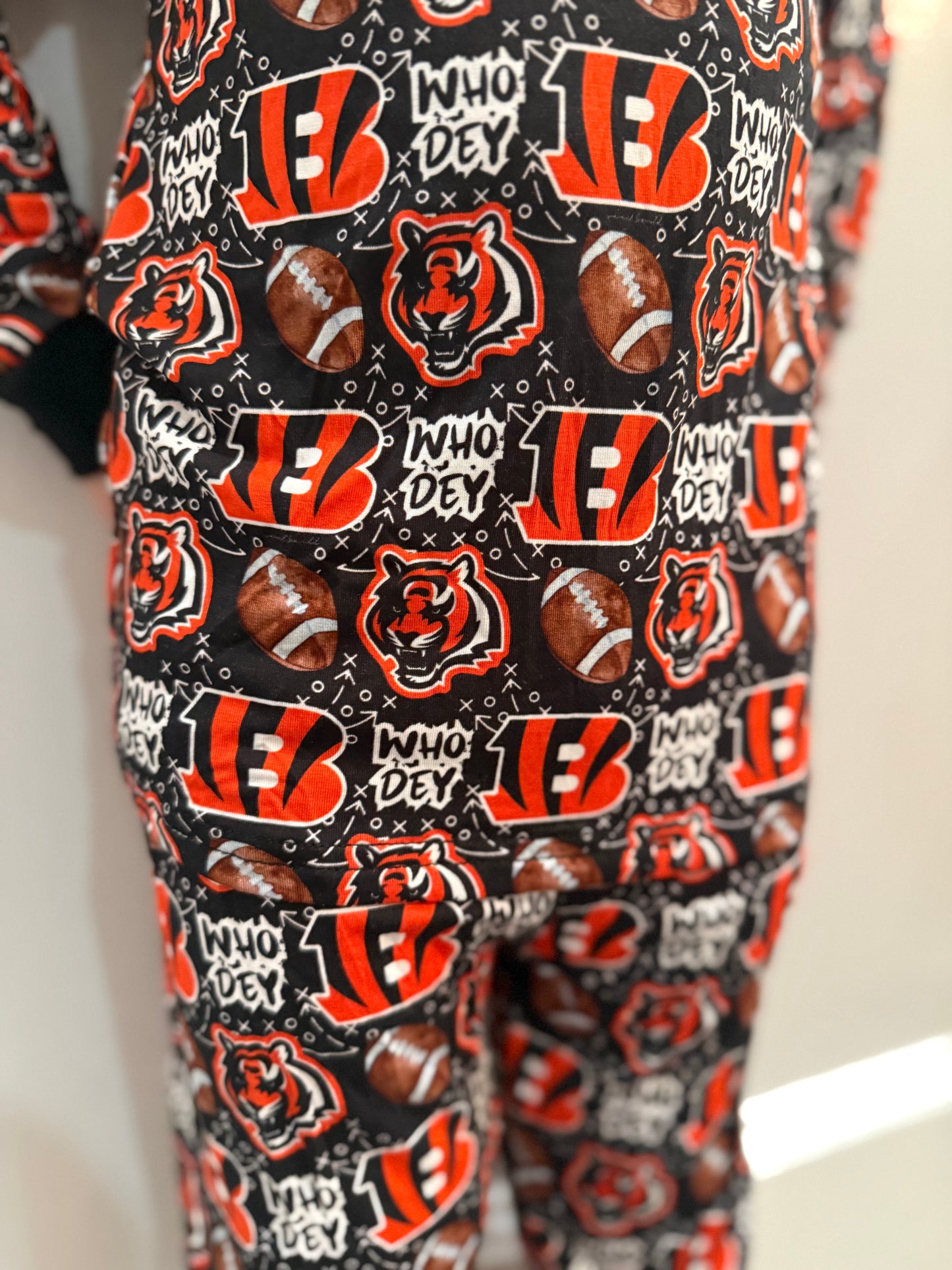 DREAMING IN THE JUNGLE KIDS TWO-PIECE SET