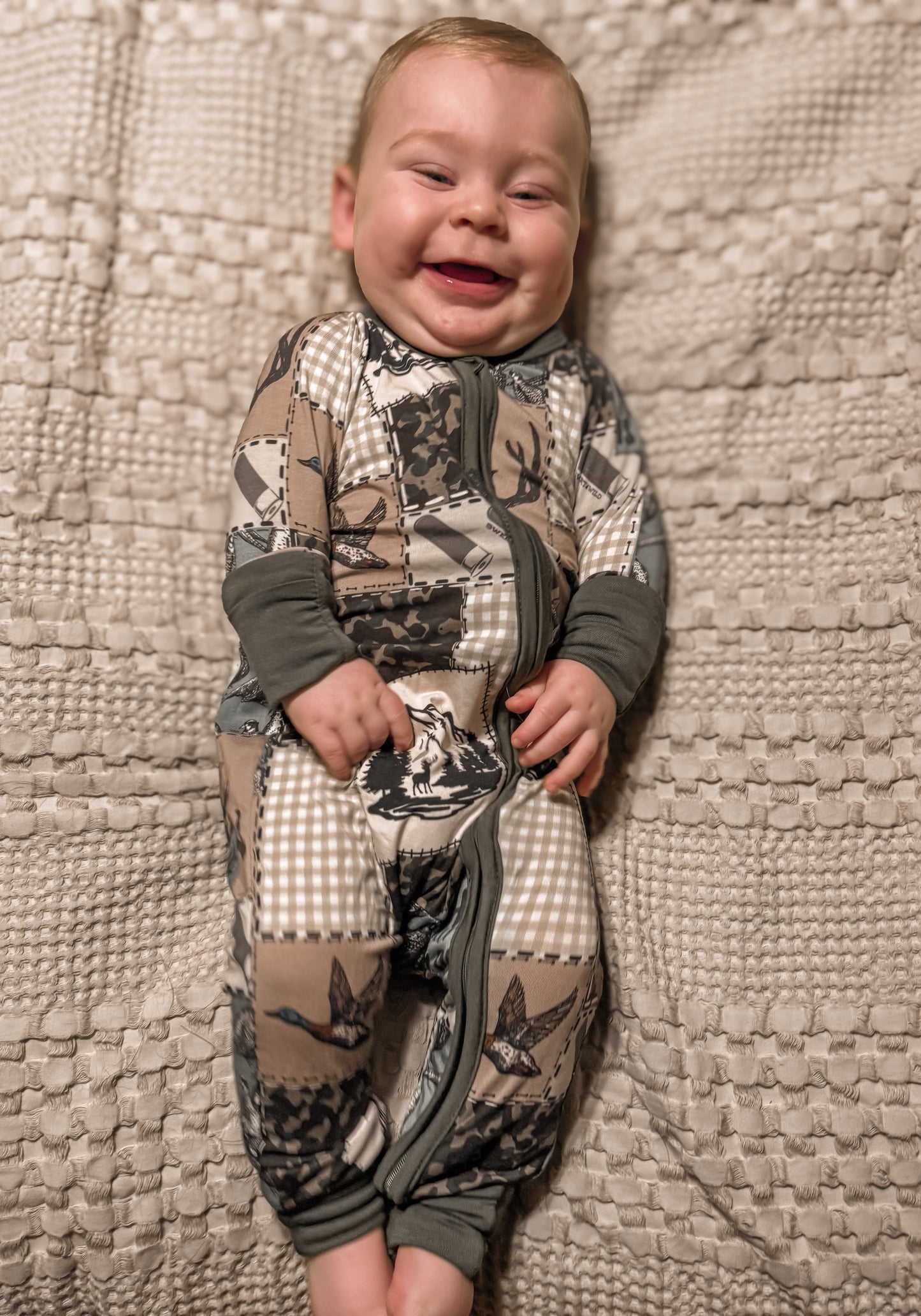 WILD CAMO ZIPPY