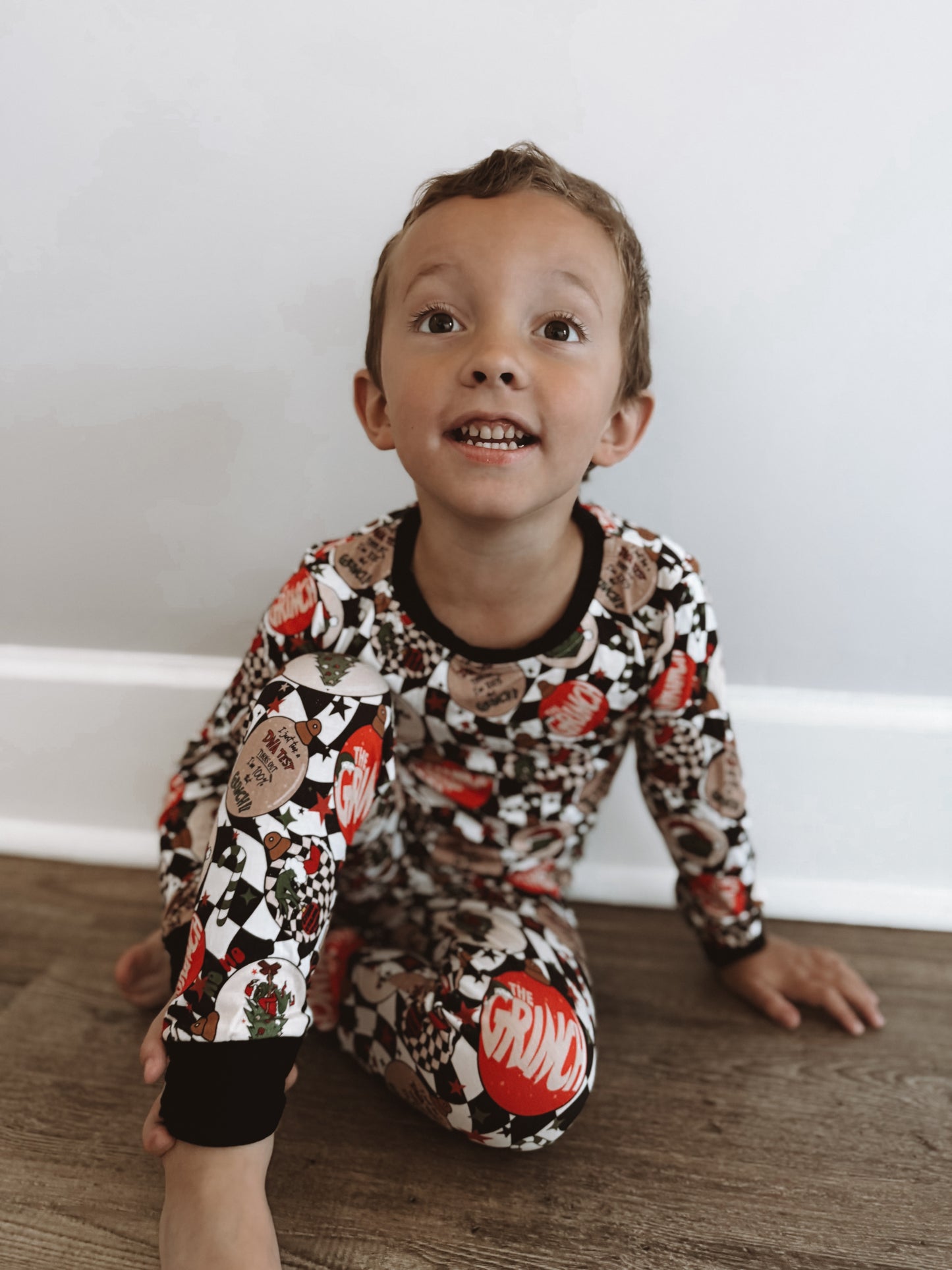 MR MISCHIEF KIDS TWO-PIECE SET