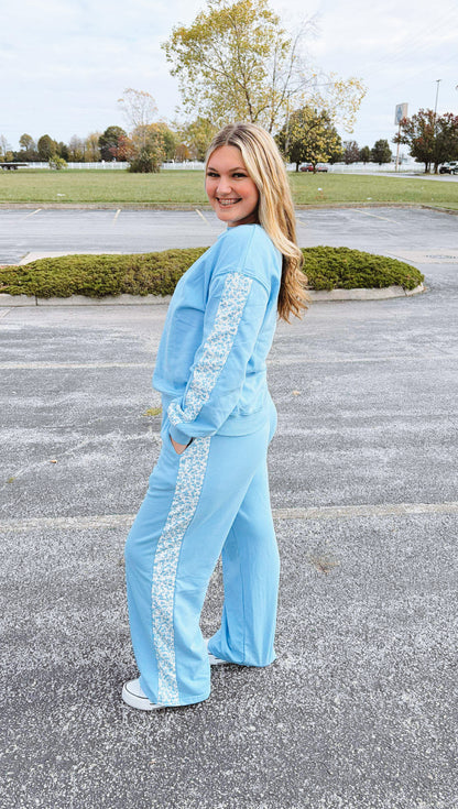 BLUE FLORAL LOUNGE SET