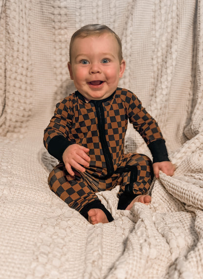 CHECKERED COCOA ZIPPY